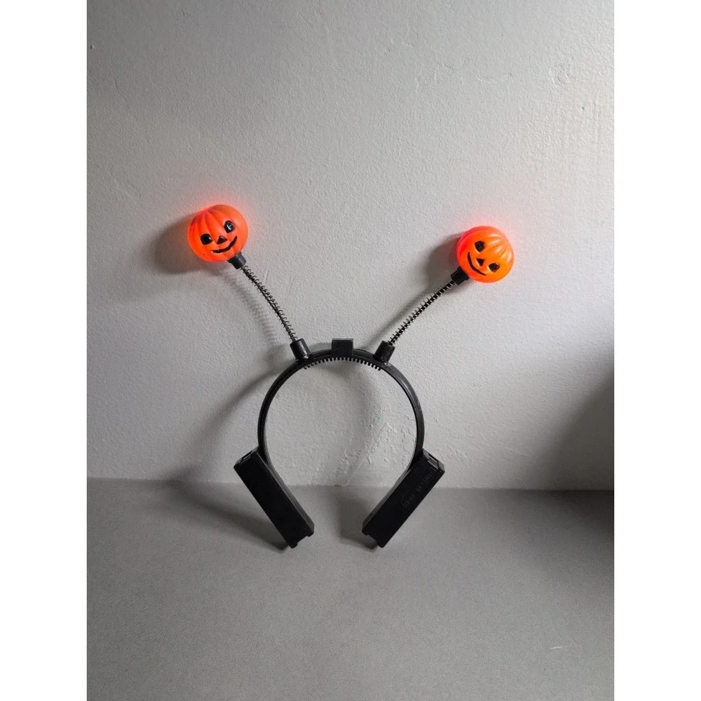 Halloween Flashing Blinking Lighted Jack O Lanterns Headband Head Gear Child Sz
